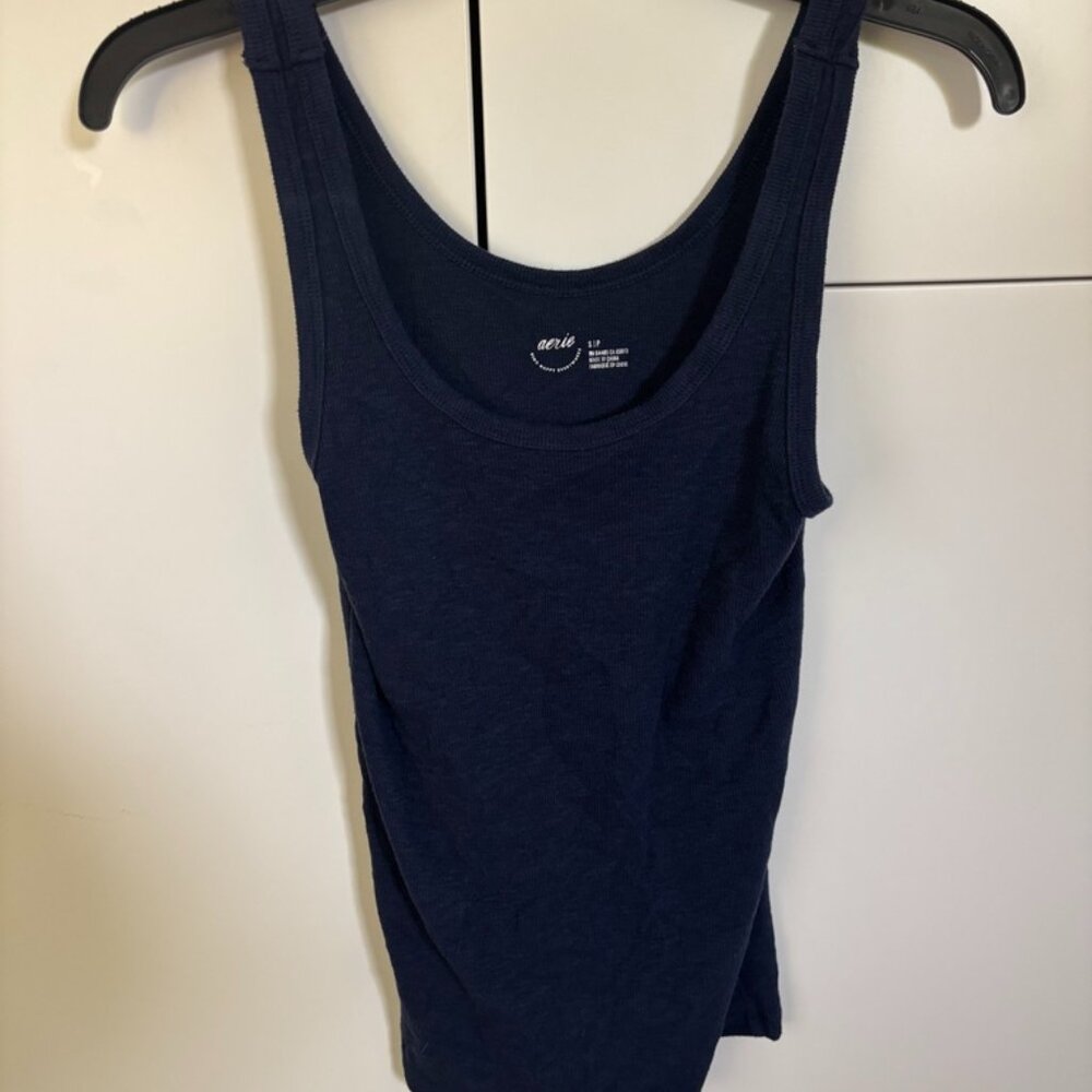 Aerie Navy Tank Size Small